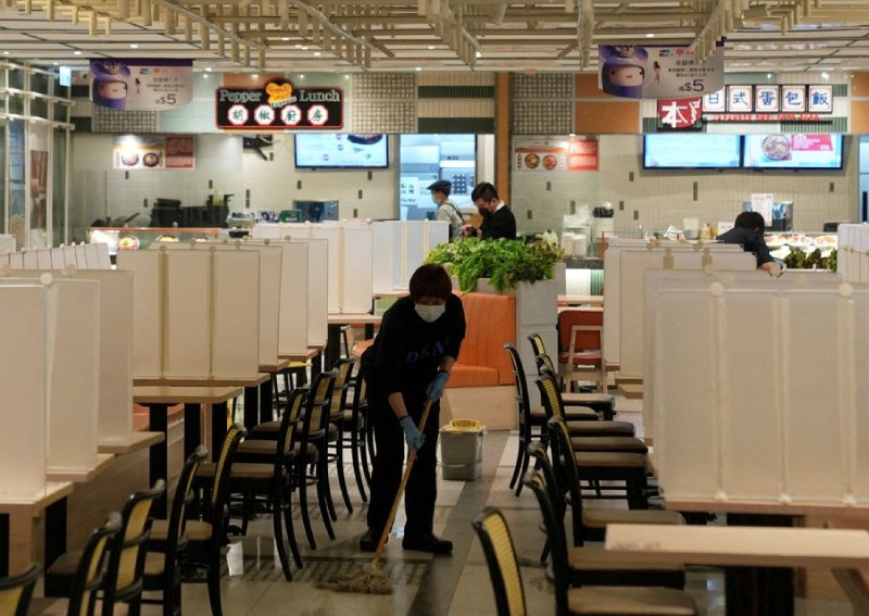 Frustration over Covid-19 restrictions in increasingly isolated Hong Kong