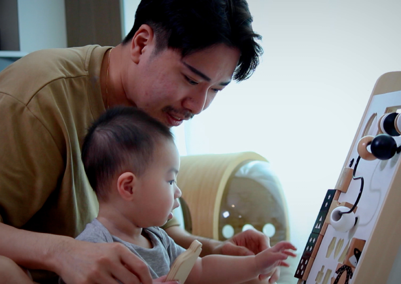 Daily roundup: Here's why this stay-at-home dad doesn't want to be praised for what he does - and other top stories today