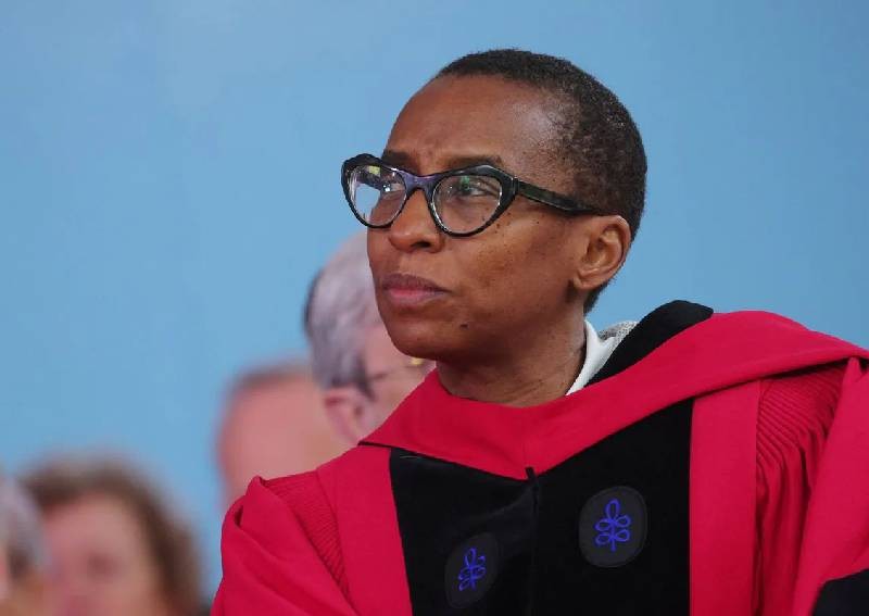 Harvard President Gay resigns after rocky testimony, plagiarism allegations