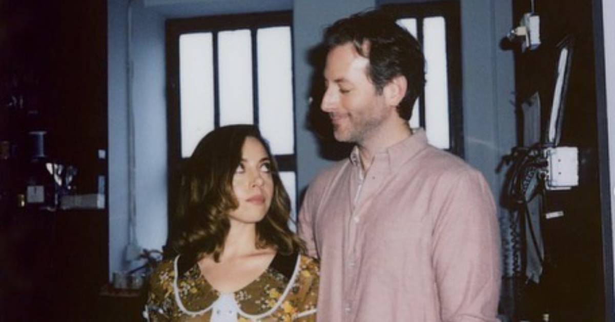 Aubrey Plaza 'deeply grateful' to those who offered support after husband's suicide