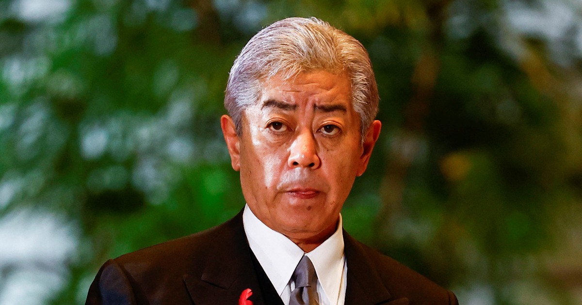 Japanese foreign minister to attend Trump swearing-in, sources say