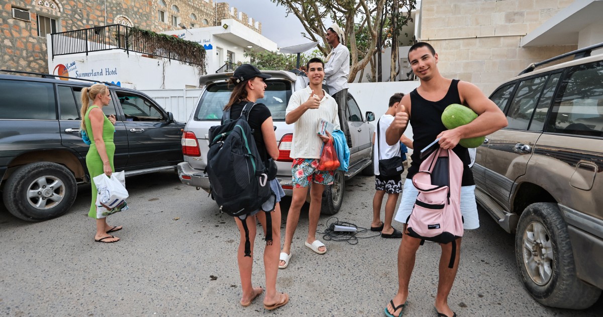 asia Tourists on remote Yemeni island stranded after Saudi, UAE rift