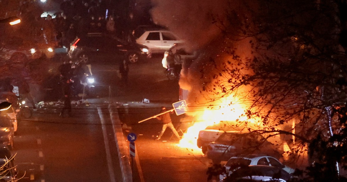 Trump urges Iranians to keep protesting, saying 'help is on its way'