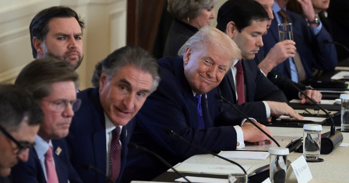 Trump urges US oil giants to repair Venezuela's 'rotting' energy industry