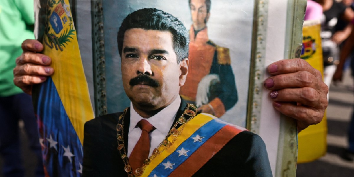 Mock house, CIA source and Special Forces: The US operation to capture Maduro