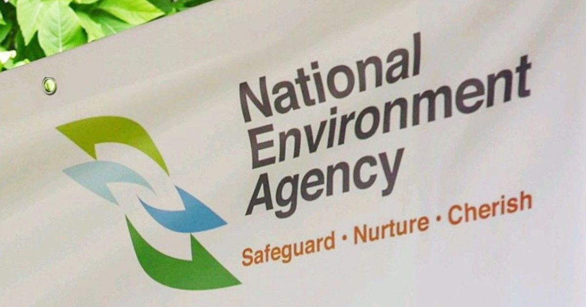 singapore Haze in eastern Singapore likely due to hot spot, 'smoke plume' in Johor: NEA