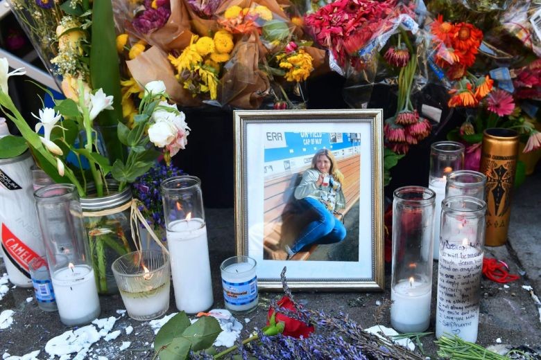 Woman killed in US supermarket stand-off was shot by police