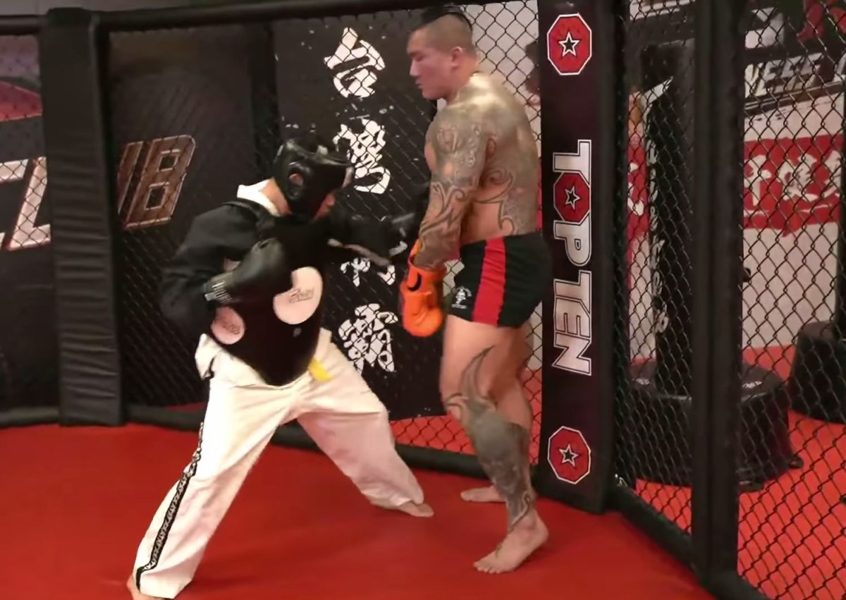 Provocative Taiwanese YouTuber admits defeat a minute into match with MMA fighter