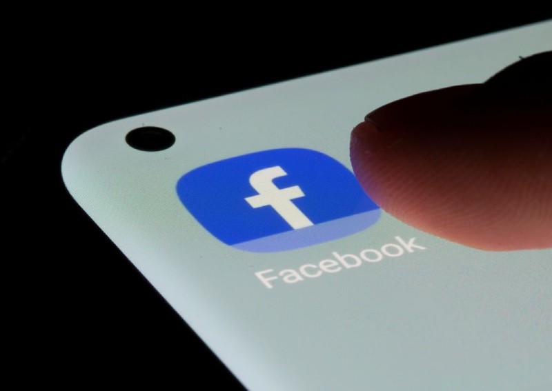 Vietnam to tighten grip on social media livestream activity