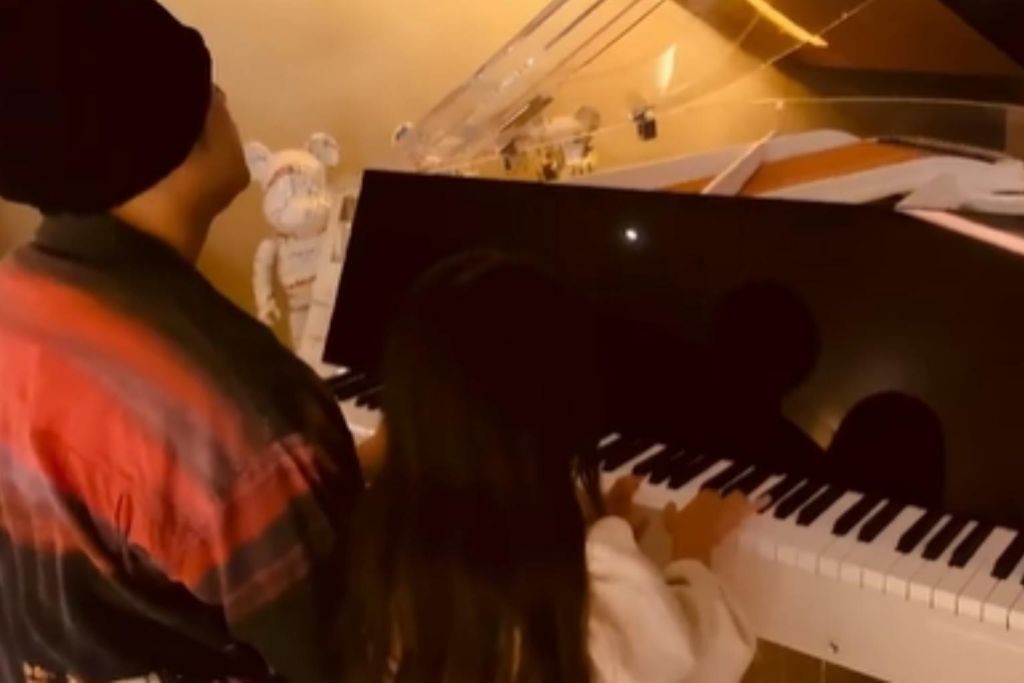 Jay Chou may be known for his piano skills, but here's how his daughter stole the limelight from him on her 7th birthday