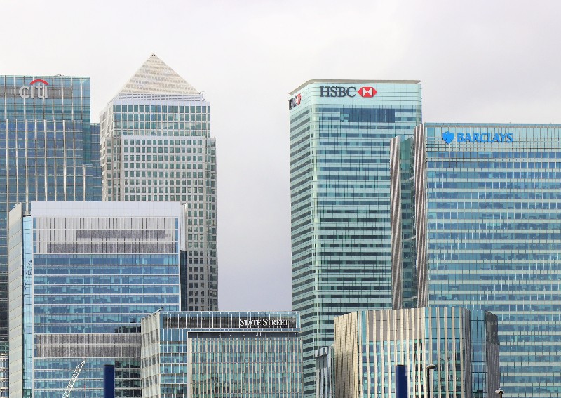 Here's why you should take a fixed rate home loan