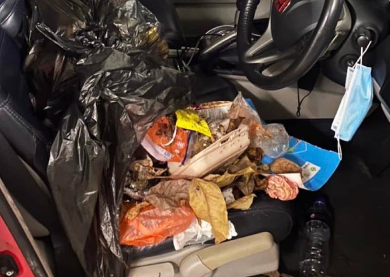 You're in my spot: Malaysian trashes neighbour's car, filling it with garbage