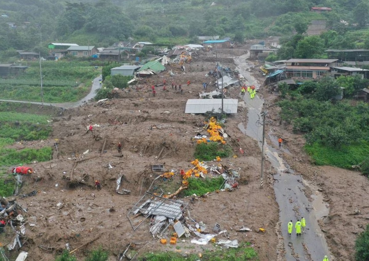 South Korea landslides, floods kill more than 20