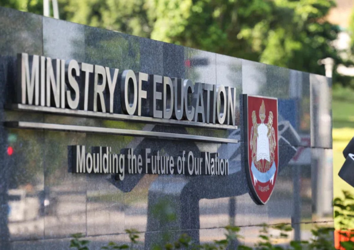 Possible overpayments, weakness in controls among lapses flagged in AGO report