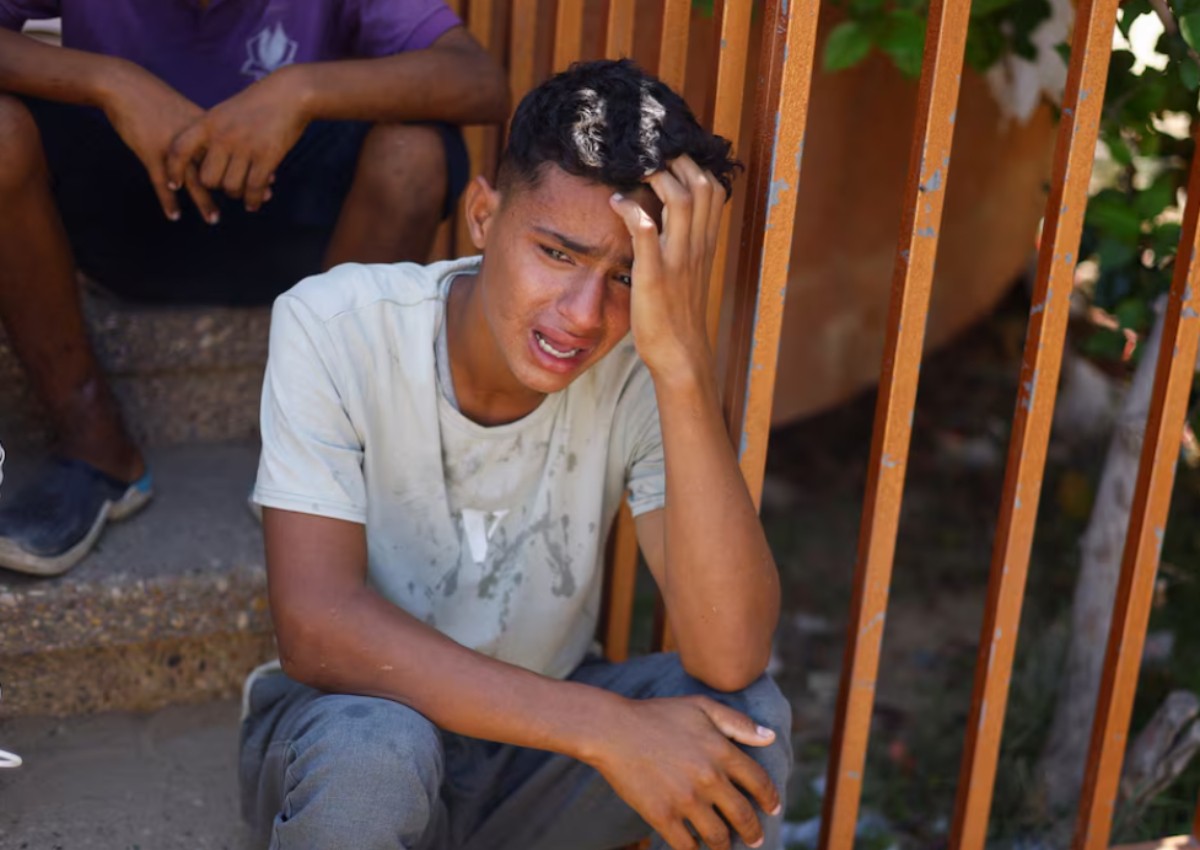 Israel sends tanks back into Khan Younis area, 70 killed after new evacuation order