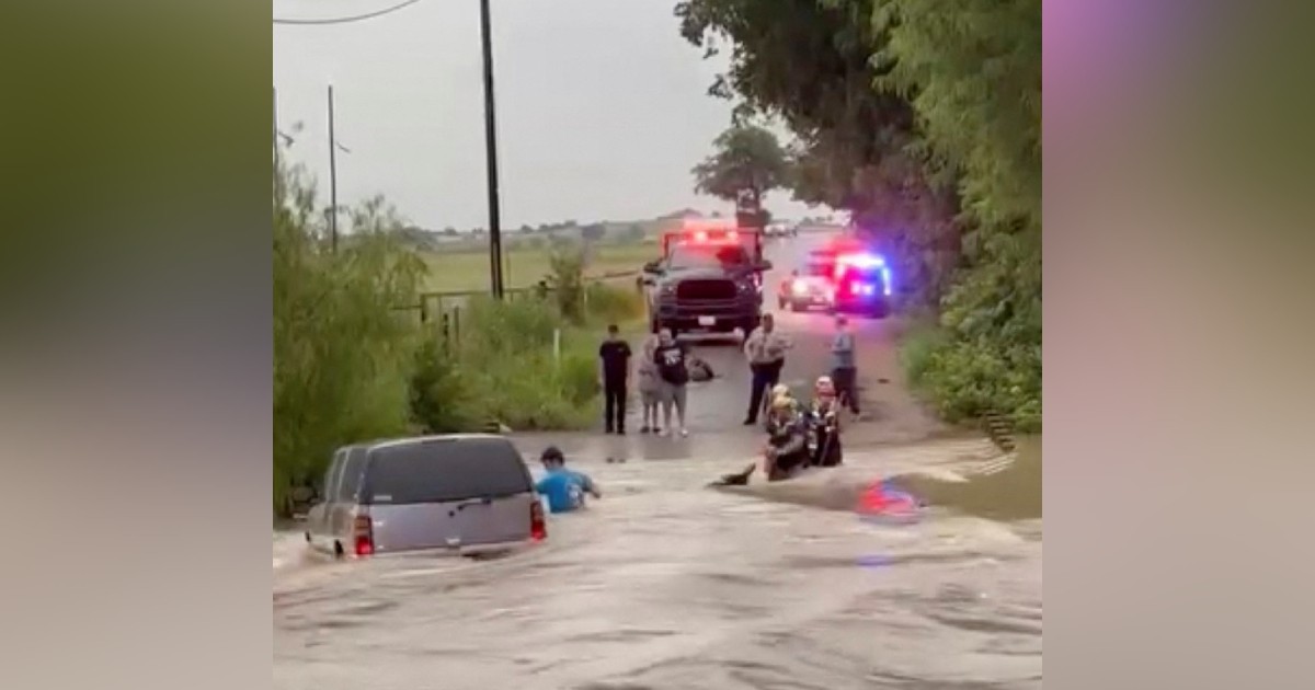 Texas flood death toll rises to 131 as new storms loom