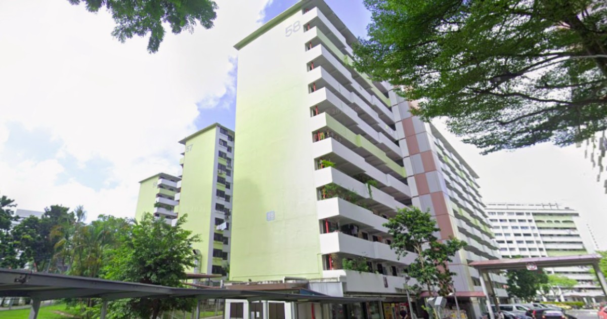 Bread left hanging on gate for 1 week: Man, 78, found dead in Lengkok Bahru flat