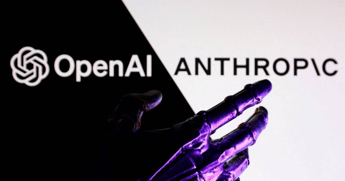 A new, inexpensive Chinese AI model is catching up with Anthropic, OpenAI on their home turf