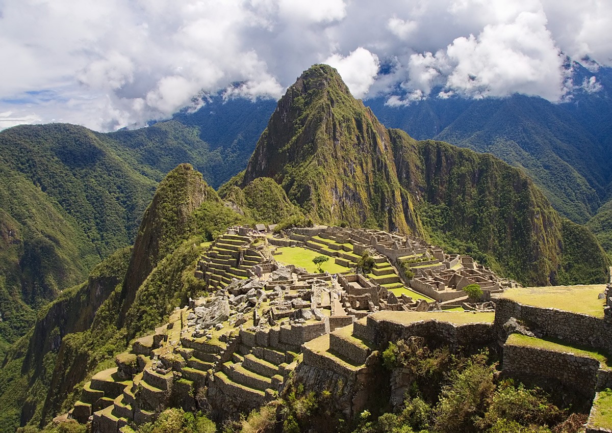 3 European tourists expelled from Unesco world heritage site Machu Picchu over nude photos 