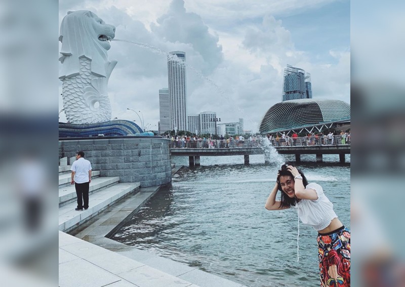Thai influencer's quirky video with Merlion wins hearts of netizens