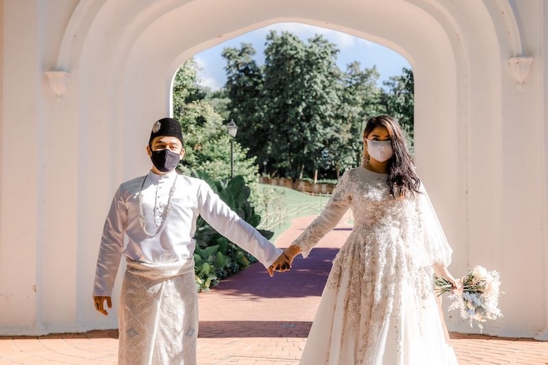 Daily roundup: Couple tie the knot the day circuit breaker ended after 2 month separation - and other top stories today