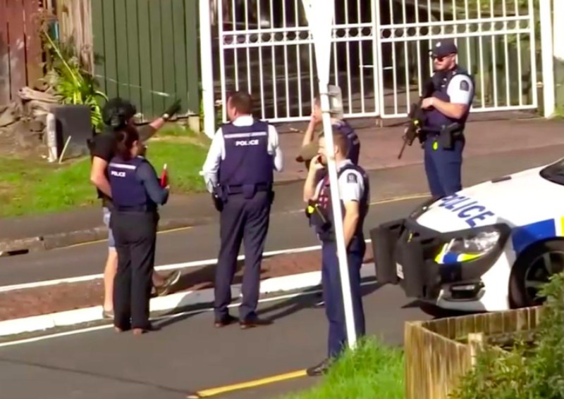 New Zealand police officer shot dead during routine traffic stop