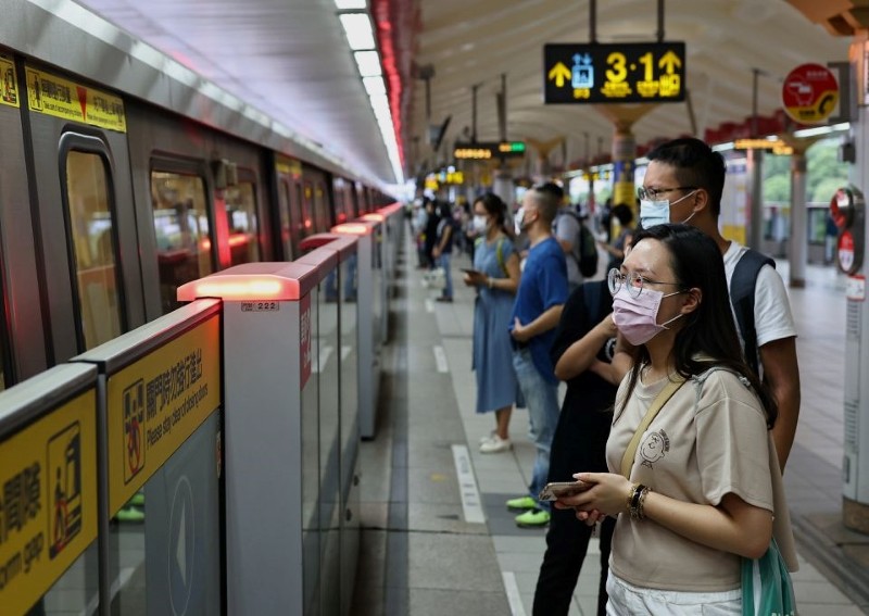Taiwan to extend Covid-19 curbs until June 28, schools to stay shut
