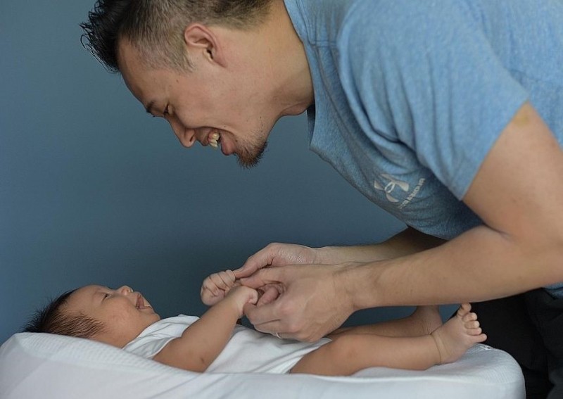 Why Singaporean dads aren't taking paternity leave