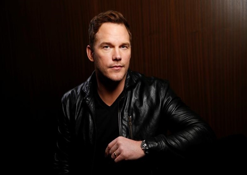 As The Tomorrow War debuts online, Chris Pratt wants mobile phones off