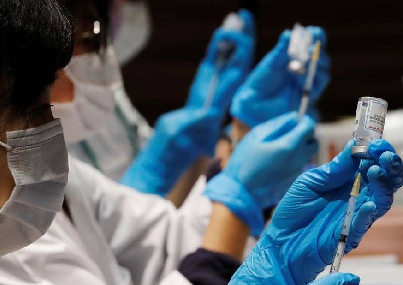 Japan study shows women more likely to get skin rash from Moderna Covid-19 shot