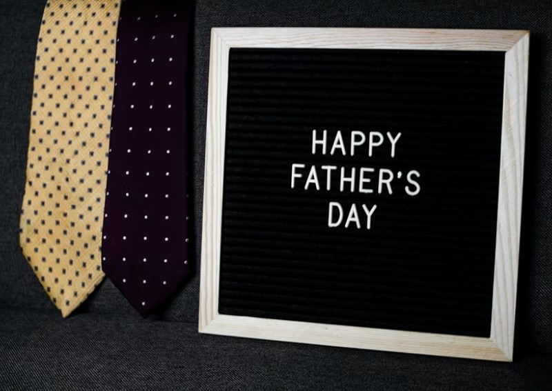 Gift guide: The best tech gadgets to buy for dad for Father's Day