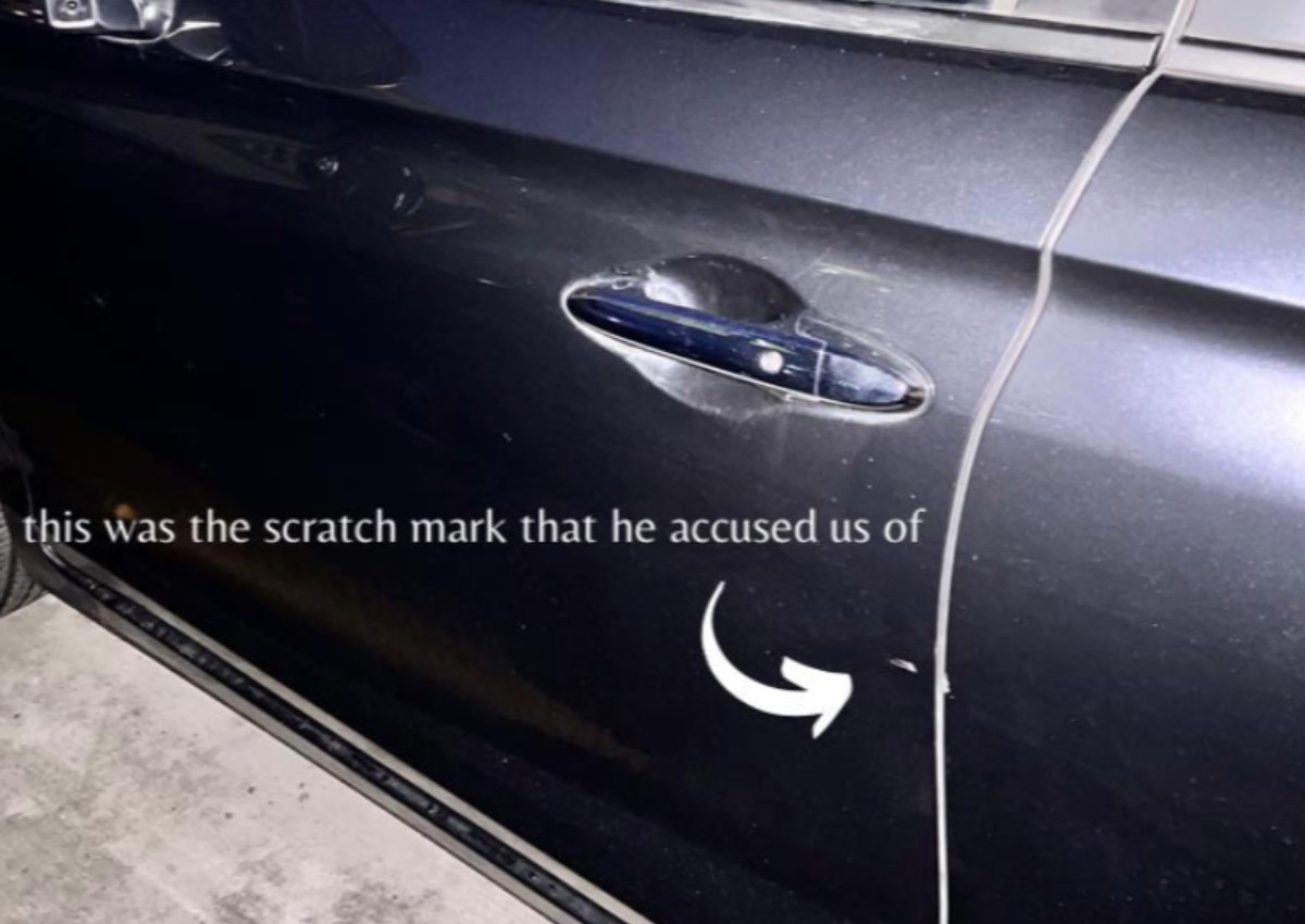 Singaporeans get into heated row with Malaysian over scratched car in Johor Bahru, accuse him of extorting money