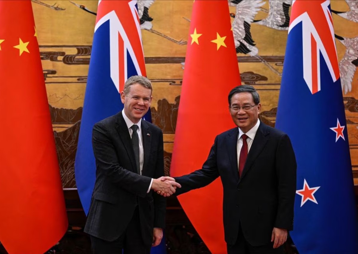 New Zealand signs range of pacts with China