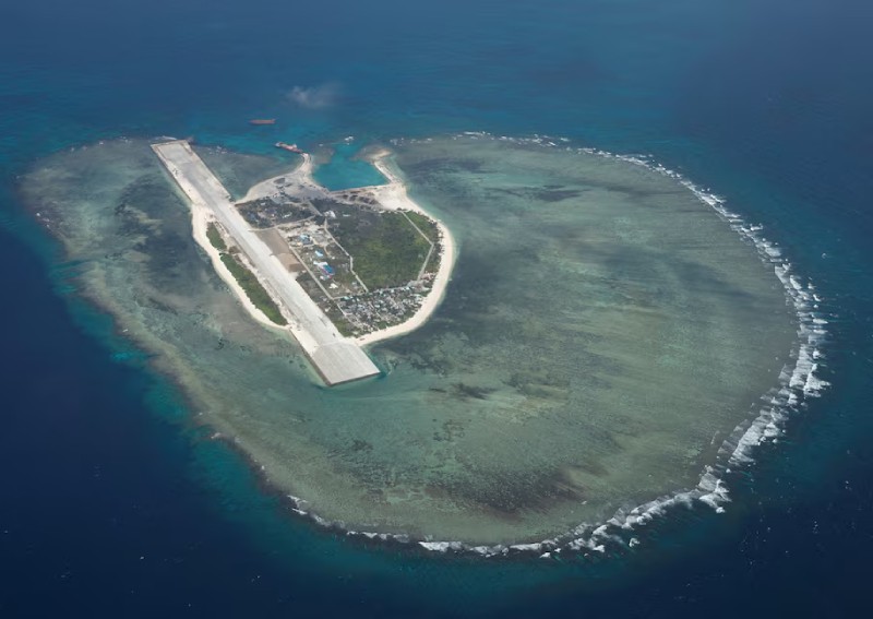 Philippines files UN claim to extended continental shelf in South China Sea