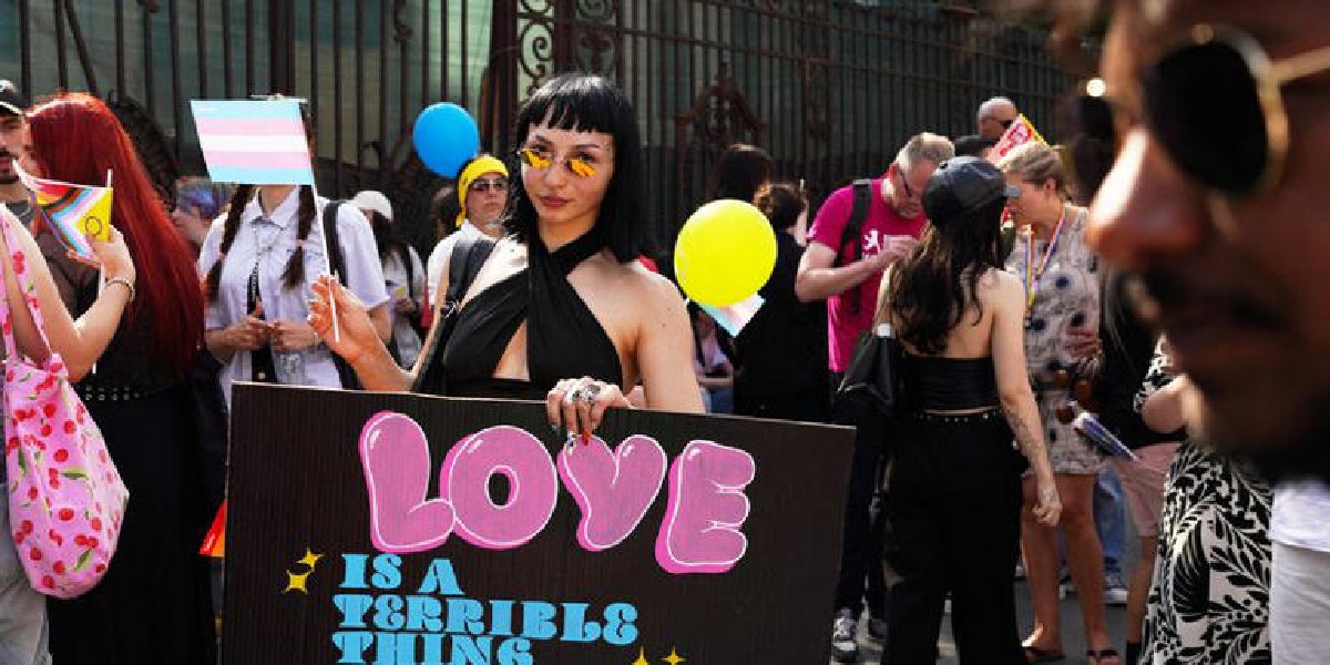 Tens of thousands march in Romania demanding LGBTQ equality