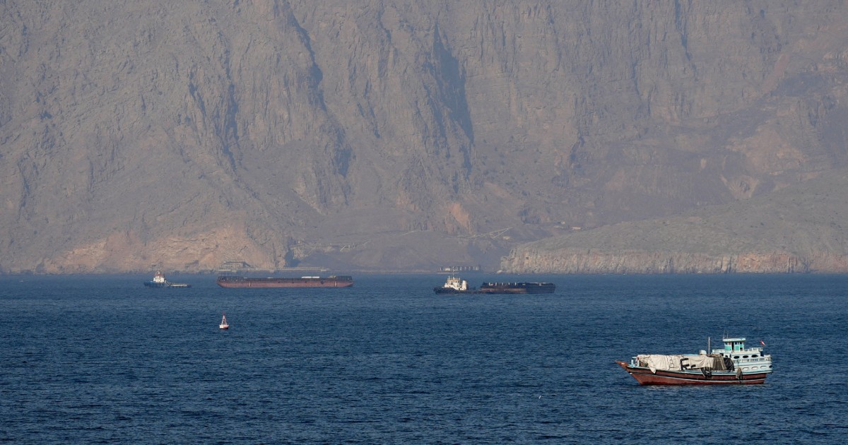 Oil falls as Lebanon and Israel agree to implement ceasefire