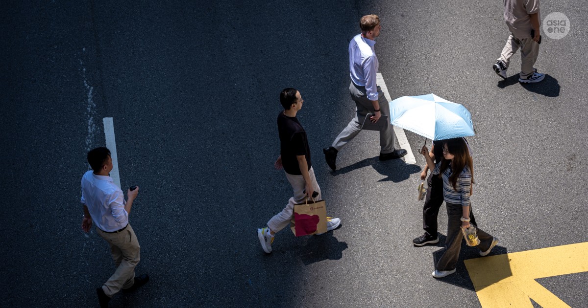 Warm and humid nights in first 2 weeks of June; mercury may hit 35 deg C on some days: Weatherman