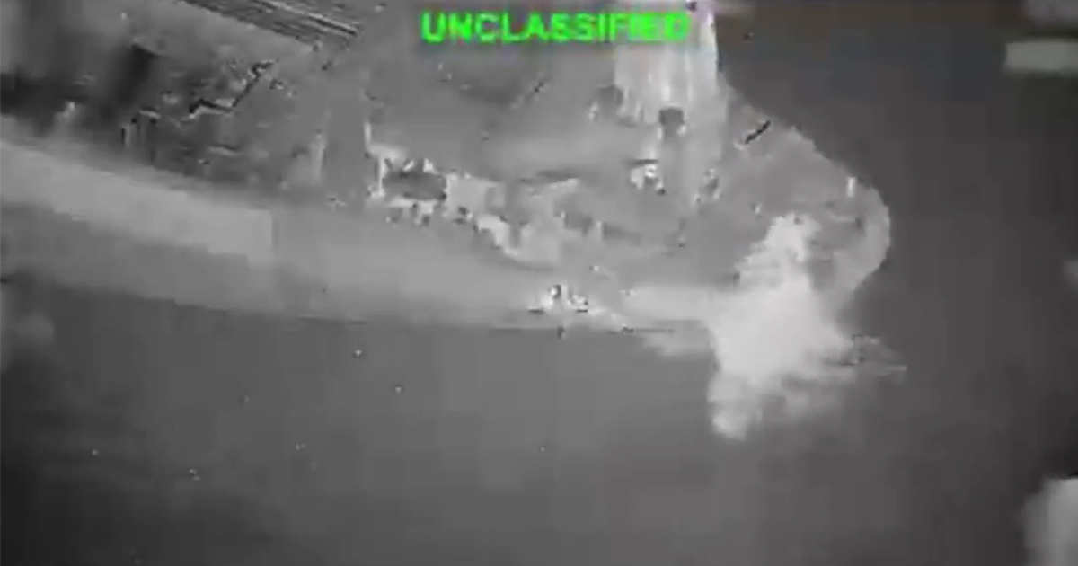 Iran fires missiles and US strikes Iran facility after reports of faltering peace talks