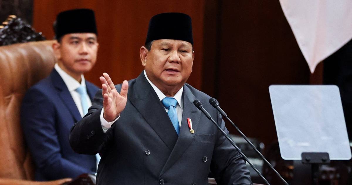 Indonesia to 'refocus' free meal measures on more remote areas, official says