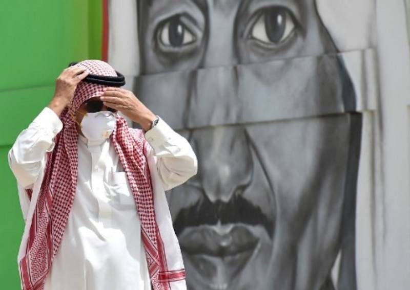Saudi King offers to pay for coronavirus patients' treatment