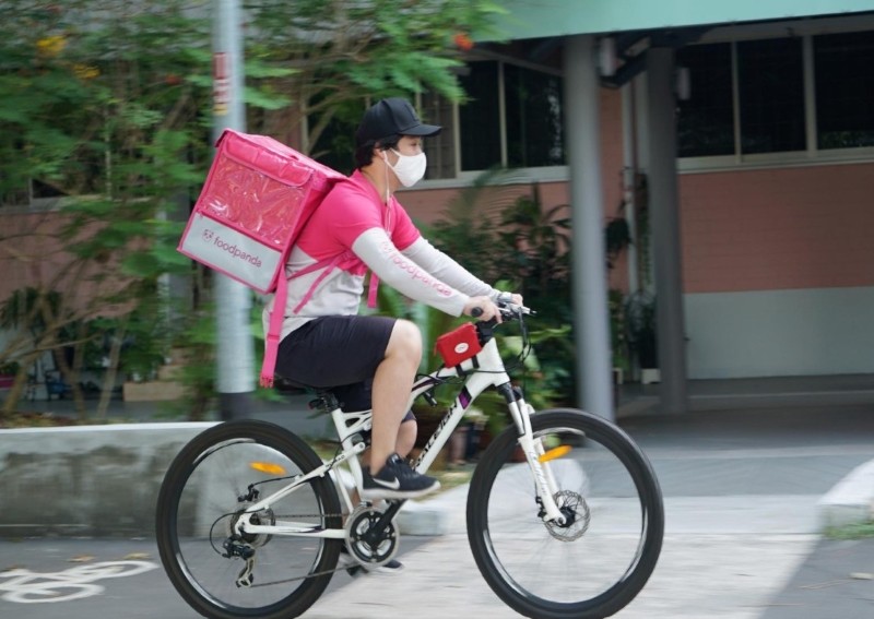 Ballet to bicycle: Singapore conductor rides out pandemic with delivery job
