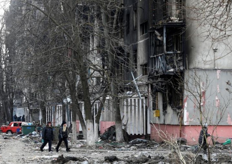 Ukraine appeals to Russia over plight of devastated Mariupol