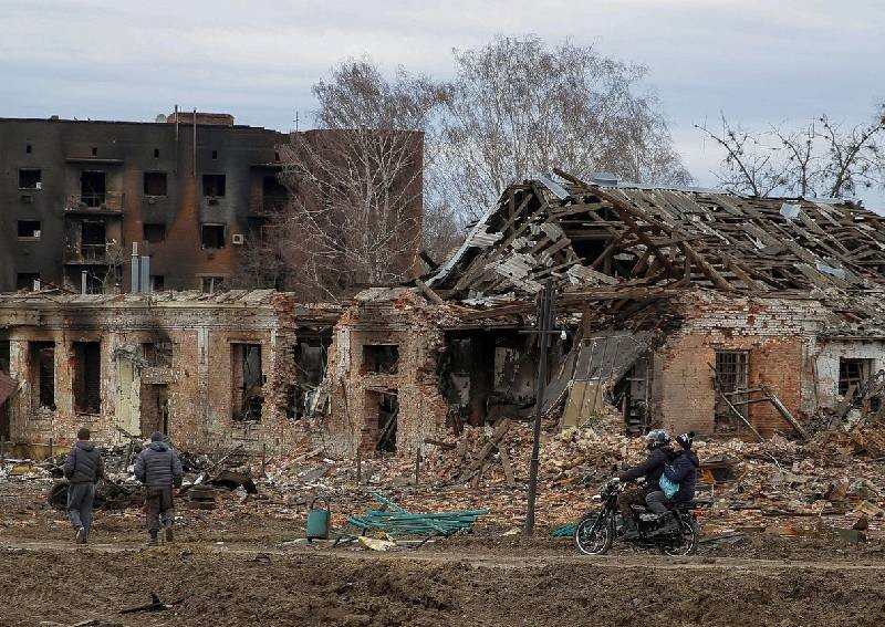 Ukraine's Zelenskiy skeptical about Russian pullback near Kyiv