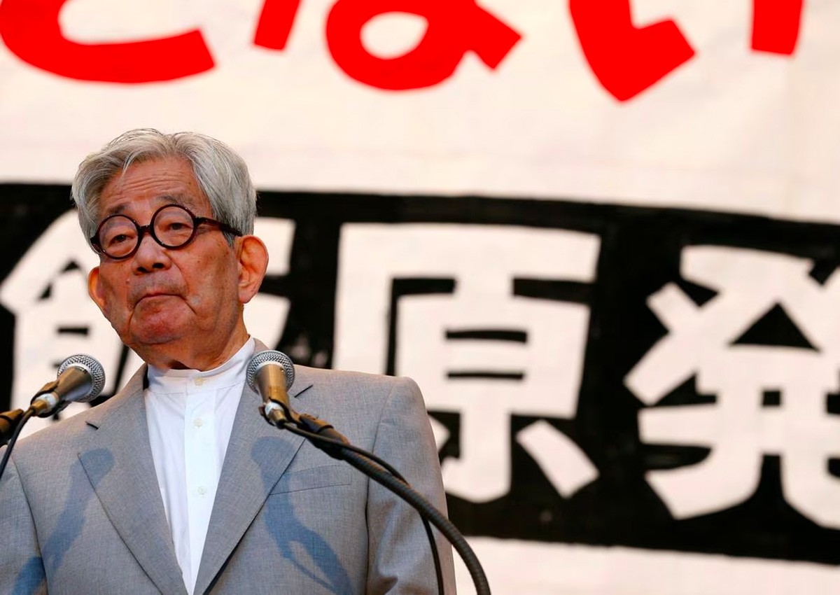 Nobel laureate Kenzaburo Oe, who wrote of war and his son, dies at 88