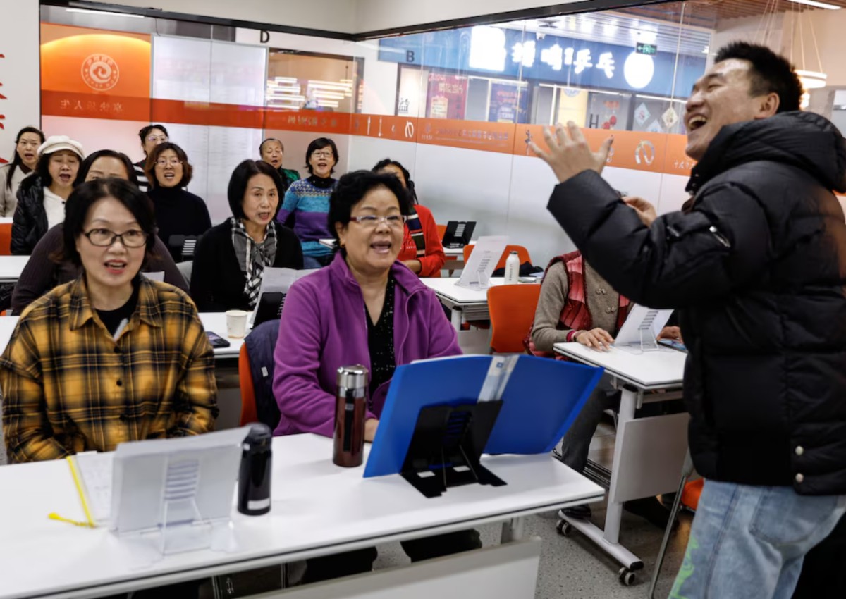 Silver lining: Tutoring the elderly is growing fast in China