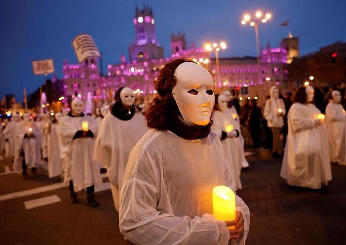 Thousands march in Madrid to mark International Women's Day