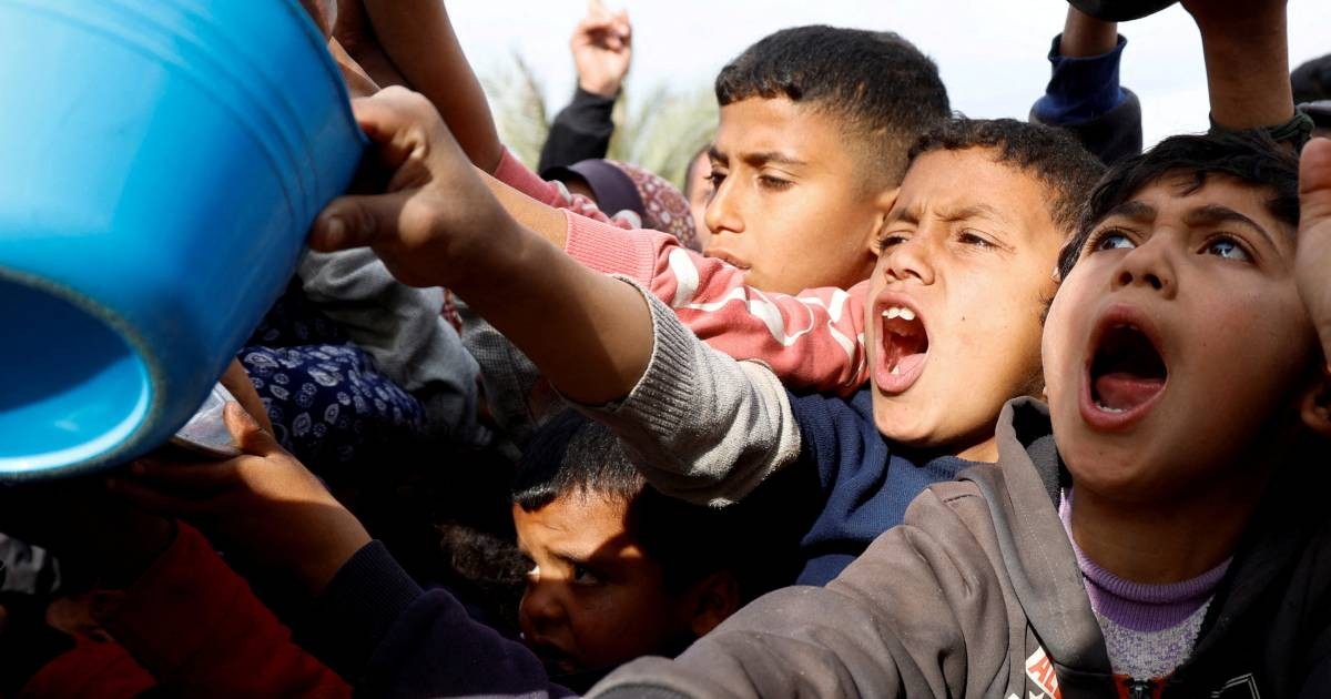 Israel says it needs deal on freeing hostages to extend Gaza ceasefire