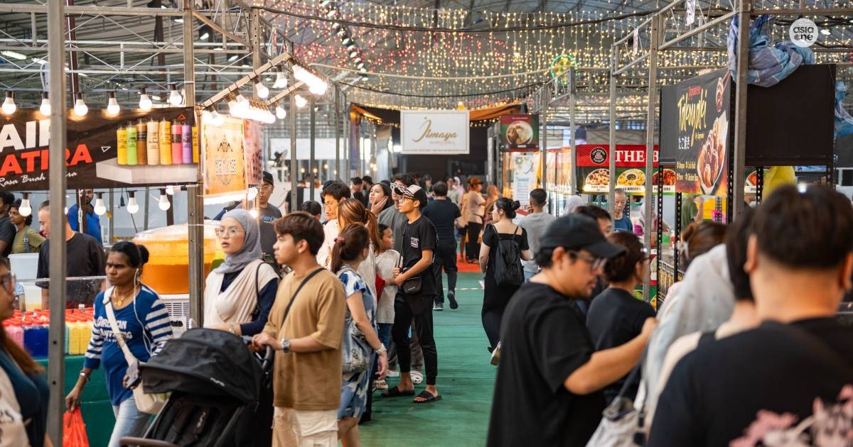 Where did all the traditional kuih and snacks at Ramadan bazaars go?