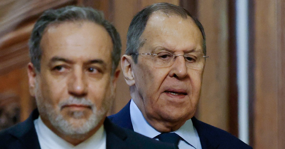 Russian and Iranian foreign ministers discuss possibility of conflict settlement