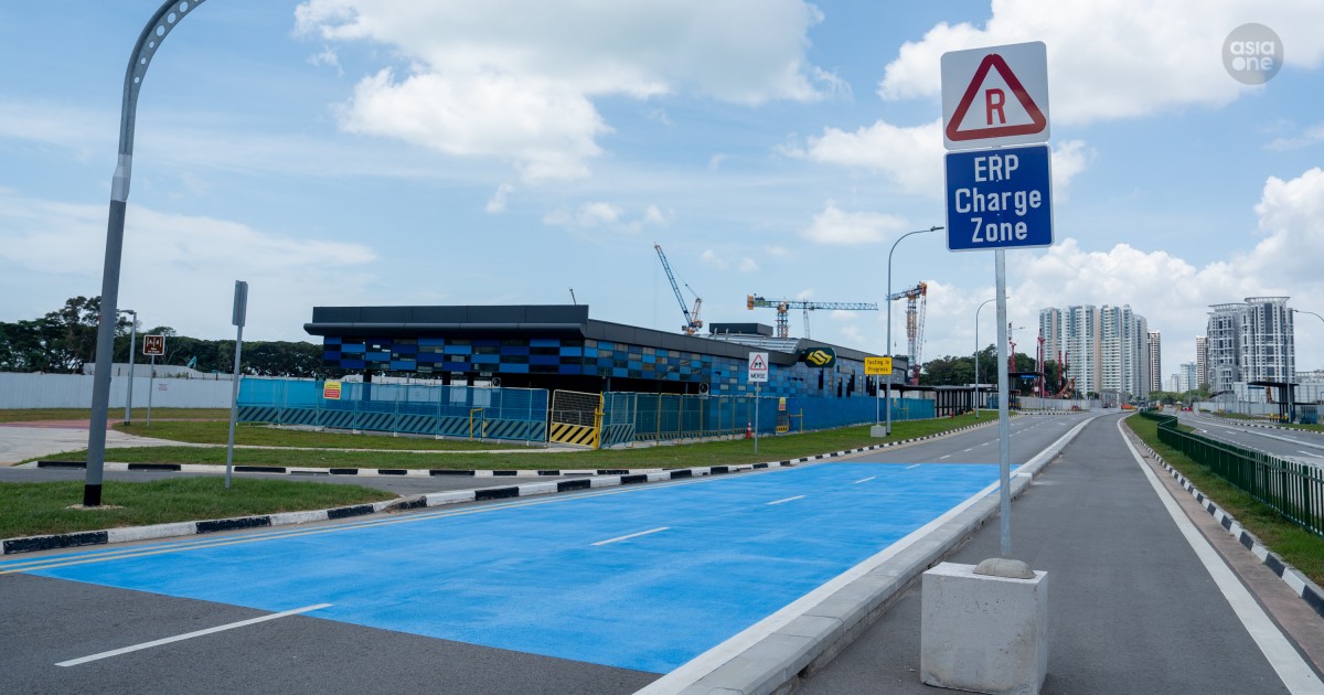 Possible road signs, markings for ERP 2.0 being tested by LTA along Bayshore Drive